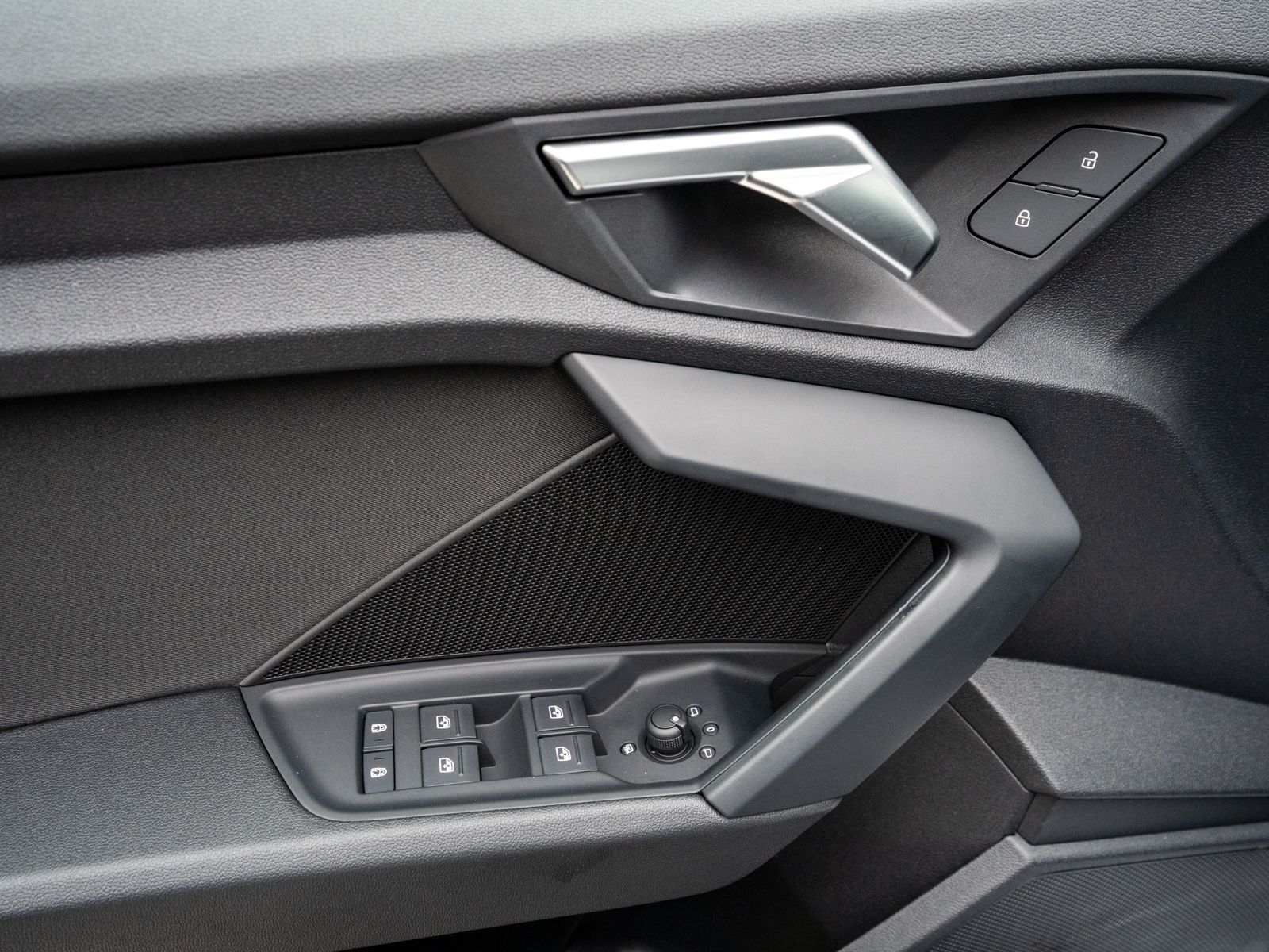 Fahrzeugabbildung Audi A3 Sportback 30 TDI LED Navi PDC GRA SHZ