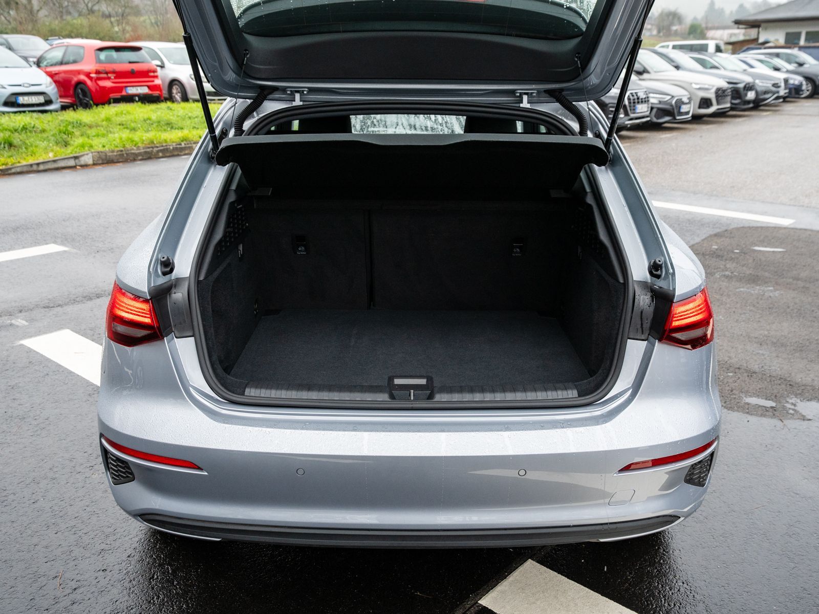 Fahrzeugabbildung Audi A3 Sportback 30 TDI LED Navi PDC GRA SHZ