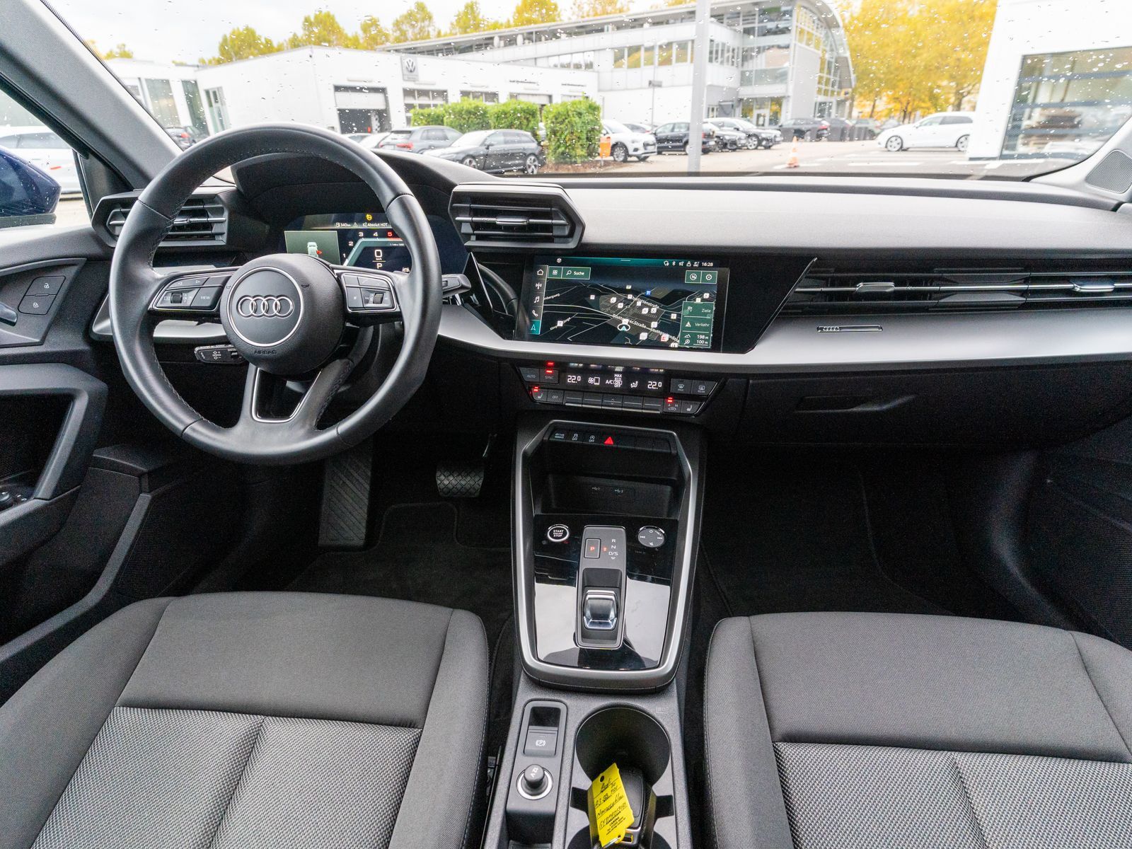 Fahrzeugabbildung Audi A3 Sportback S line 30TDI NAVI LED GRA PDC SHZ