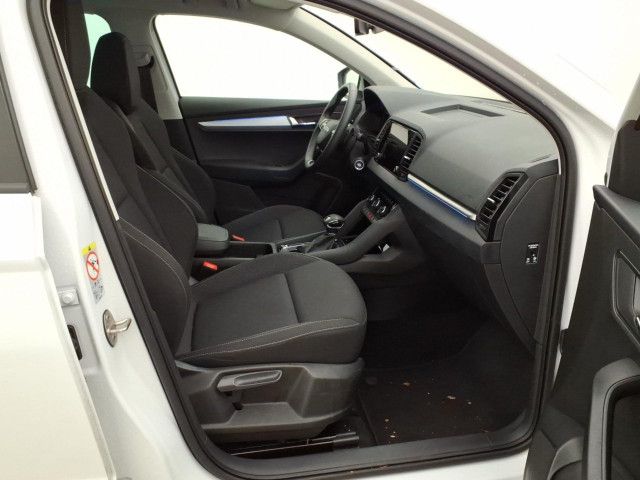 Fahrzeugabbildung SKODA Karoq Tour 2.0 TDI DSG LED Navi 360° SHZ AHK