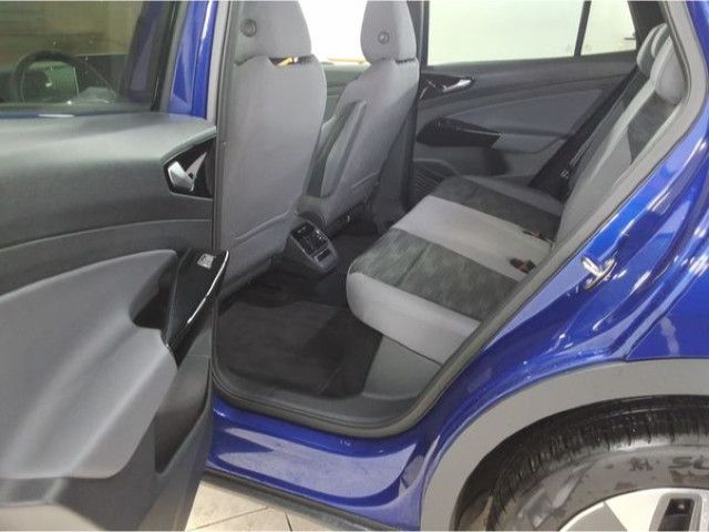 Fahrzeugabbildung Volkswagen Passat Business 1.5 eTSI DSG *5 Jahre Garantie*