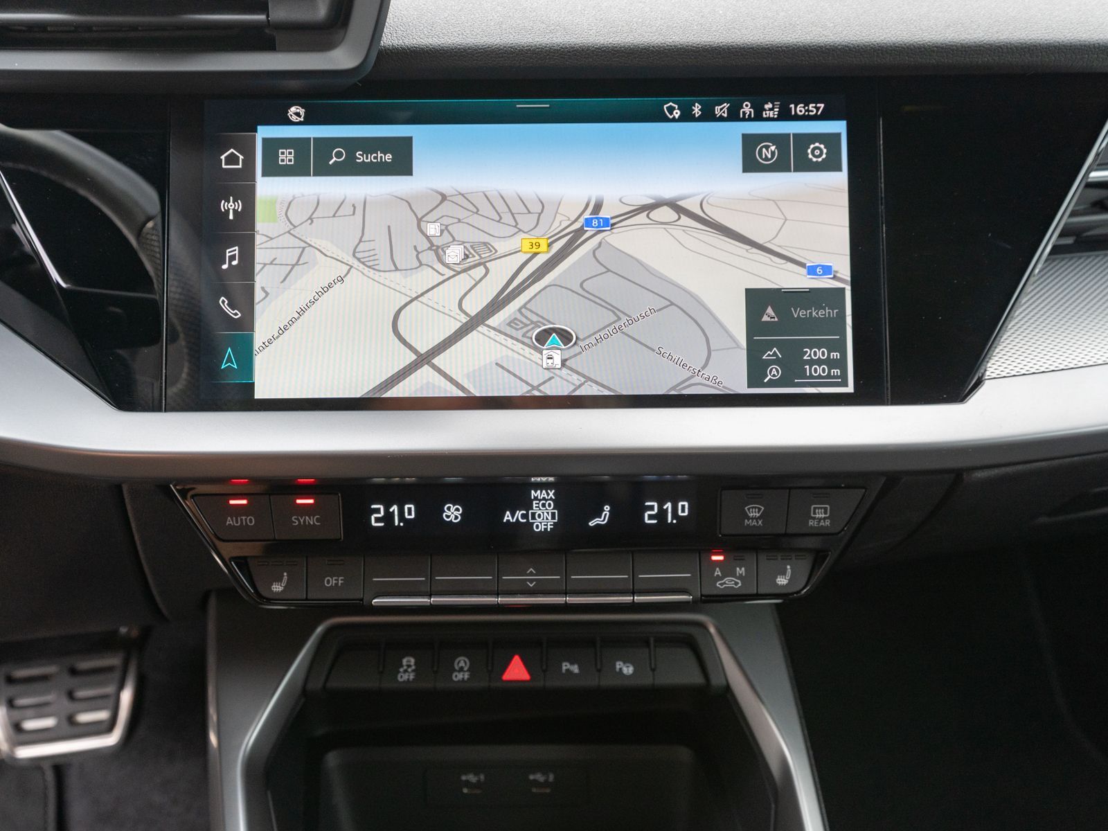 Fahrzeugabbildung Audi A3 Sportback S line 35TDI Stron NAVI LED AHK ACC