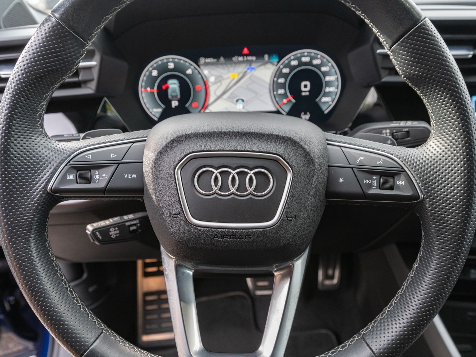 Fahrzeugabbildung Audi A3 Sportback S line 35TDI Stron NAVI LED AHK ACC