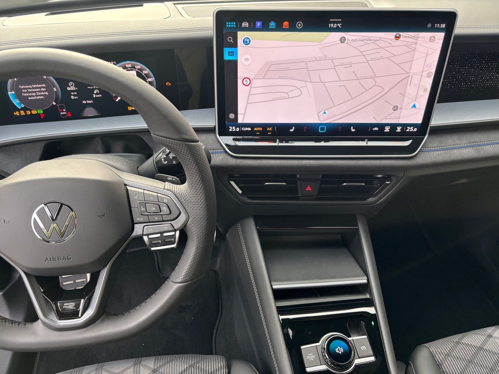 Fahrzeugabbildung Volkswagen Tayron R-Line 2.0 TDI SCR 4MOTION 142 kW (193 PS