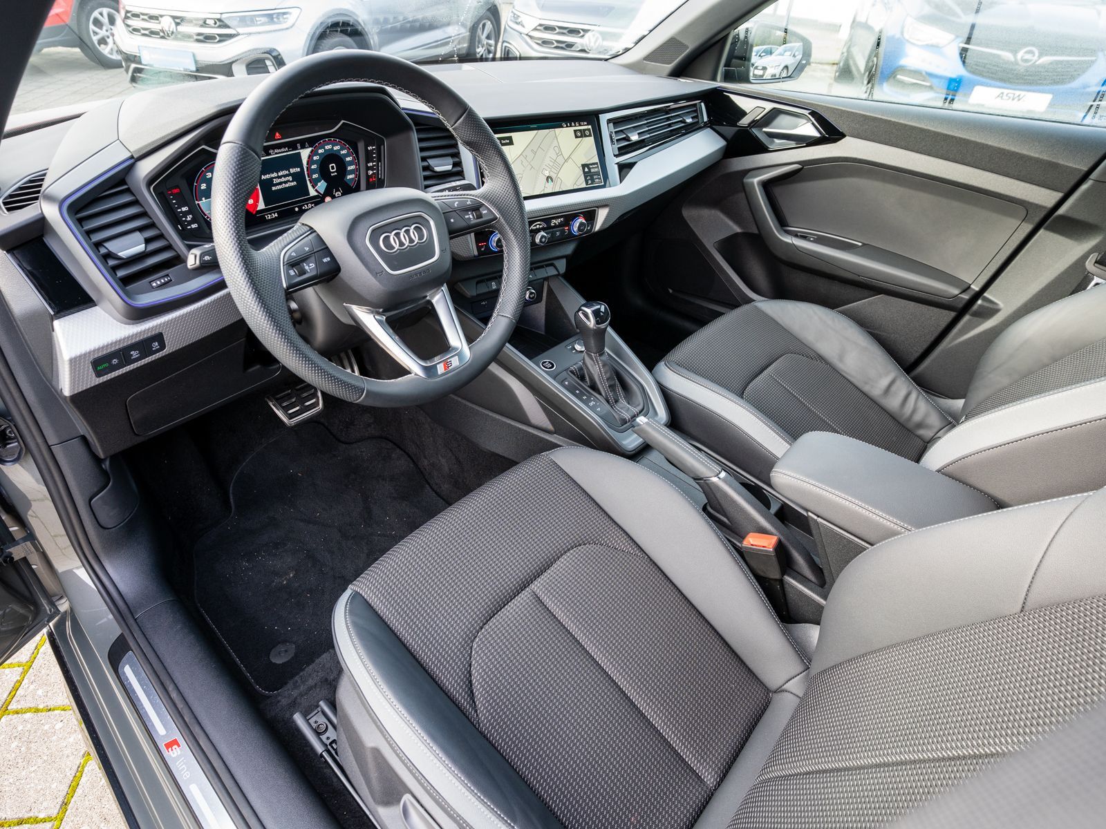 Fahrzeugabbildung Audi A1 allstreet 35TFSI Stronic LED Navi RFK ACC SHZ