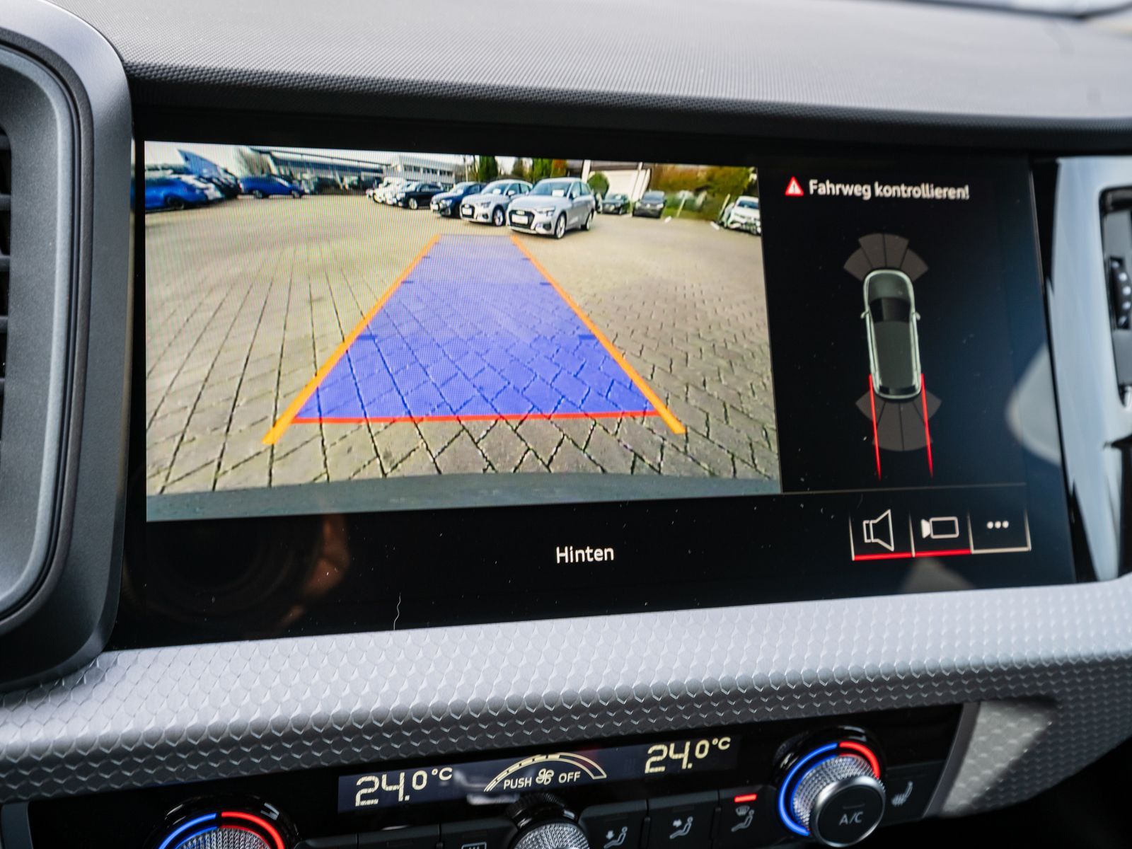 Fahrzeugabbildung Audi A1 allstreet 35TFSI Stronic LED Navi RFK ACC SHZ