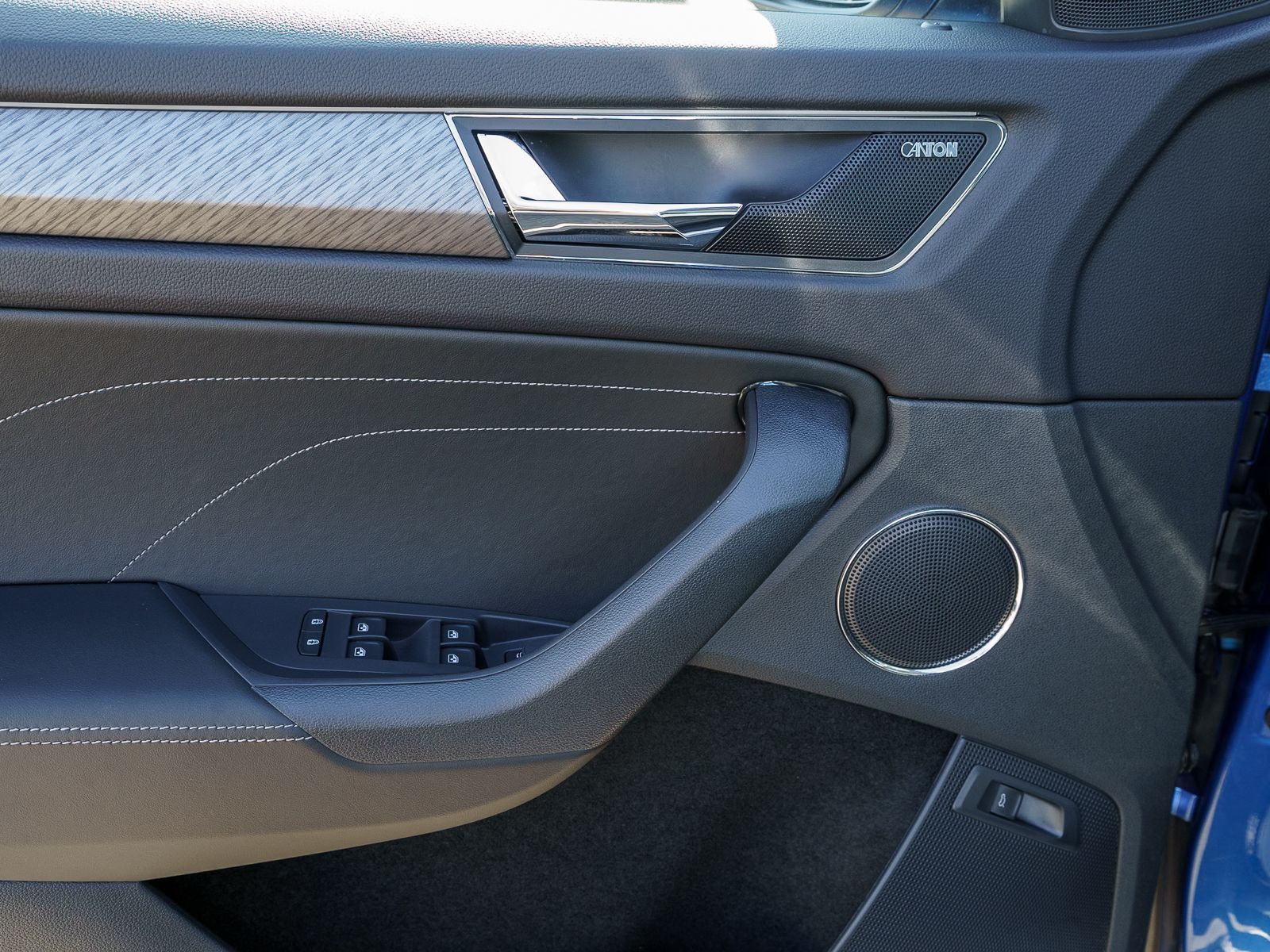 Fahrzeugabbildung SKODA Kodiaq Style 4x4 2,0TDI DSG LED Pano StandHZ AHK