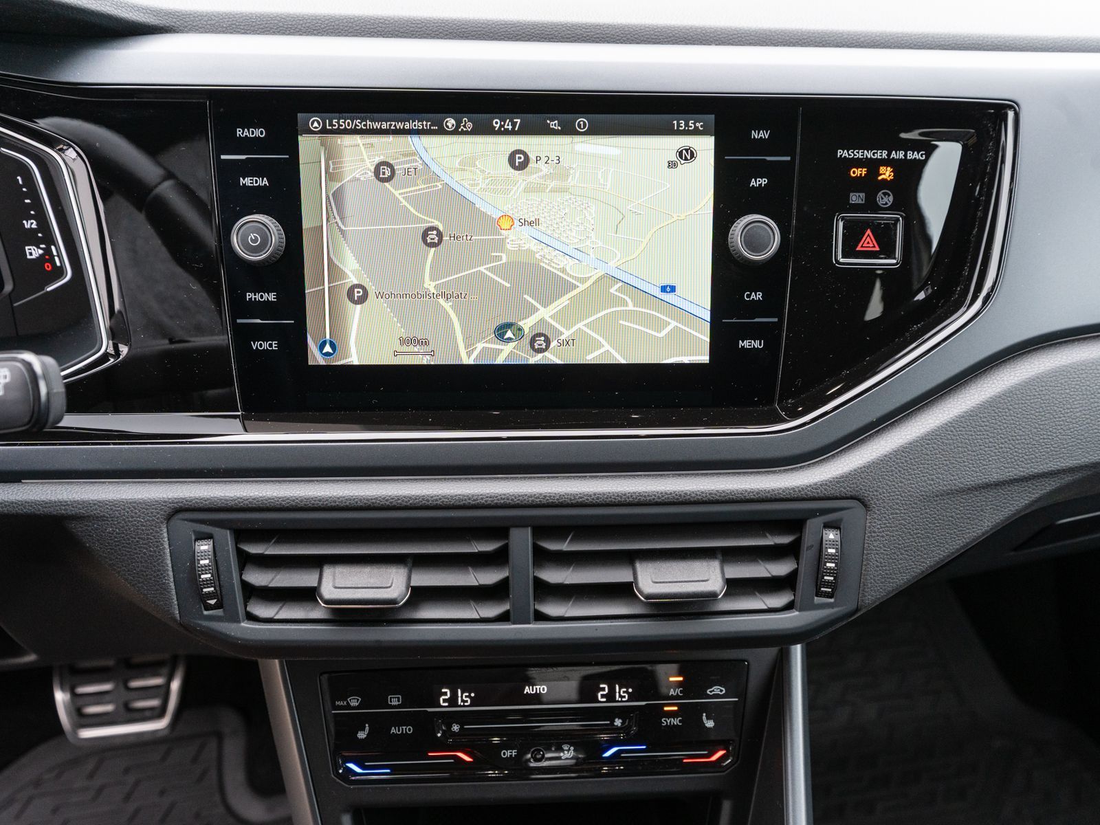 Fahrzeugabbildung Volkswagen Taigo R-Line 1.0TSI DSG Navi LED VC ACC RFK