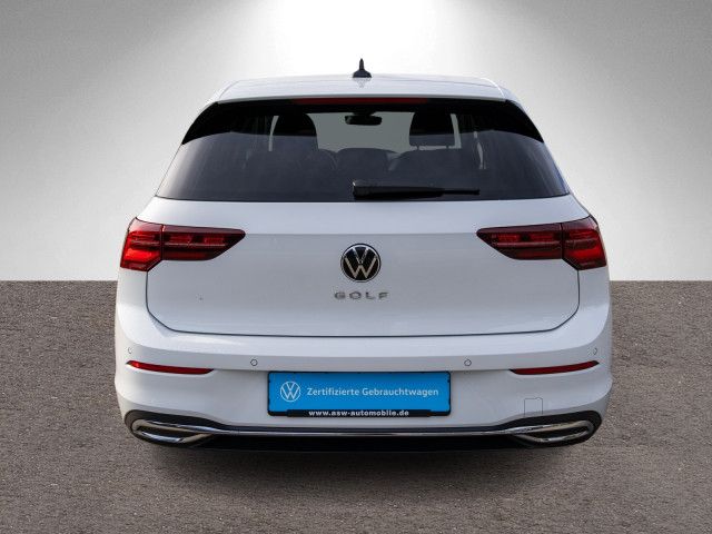 Fahrzeugabbildung Volkswagen Golf Active 1.5 eTSI DSG LED Navi RFK Stdhzg AHK