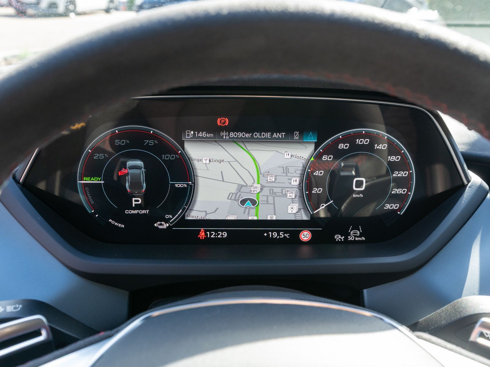 Fahrzeugabbildung Audi RS e-tron GT quattro NAVI MATRIX ACC 360° HUD