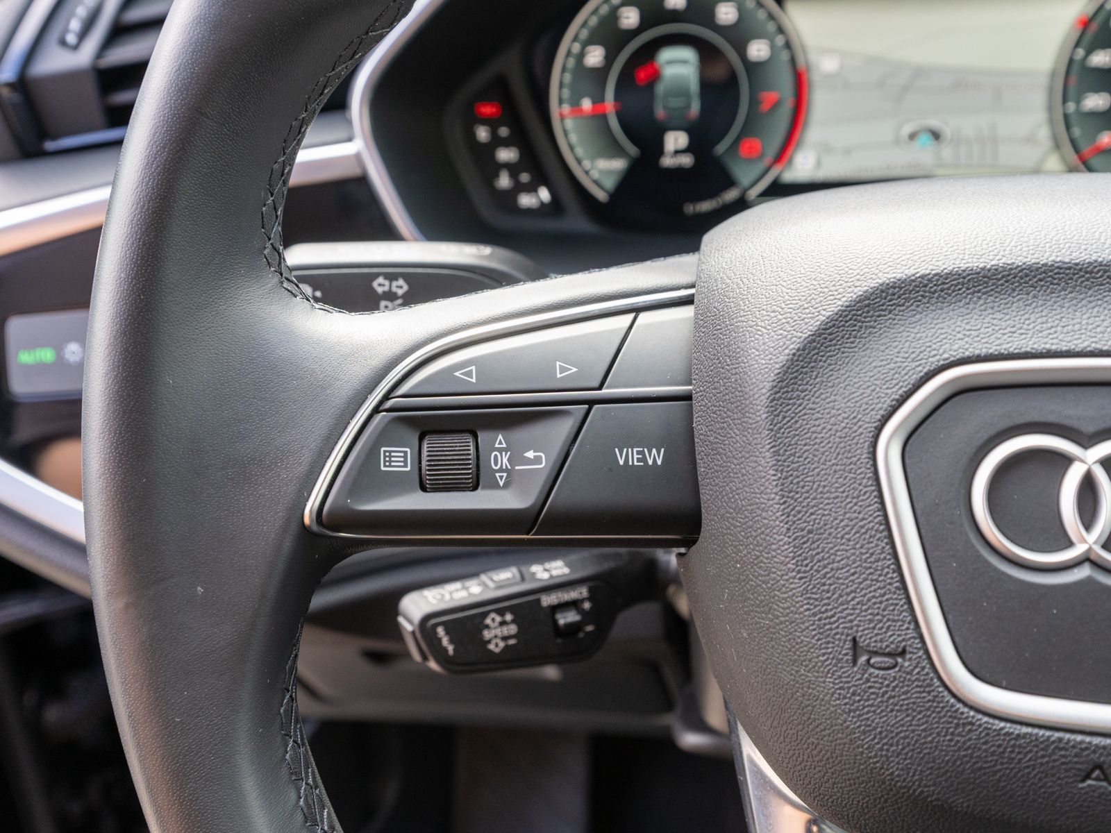 Fahrzeugabbildung Audi Q3 Sportback S line 35 TFSI Stronic LED Navi PDC
