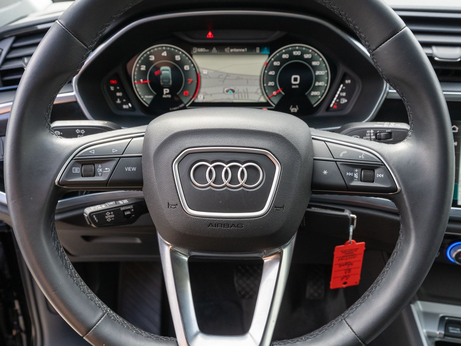 Fahrzeugabbildung Audi Q3 Sportback S line 35 TFSI Stronic LED Navi PDC