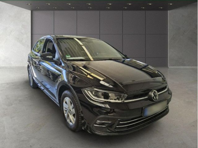 Fahrzeugabbildung Volkswagen Polo Style 1.0 TSI DSG NAVI RFK Digital Cockpit