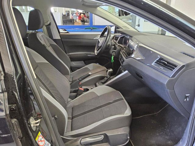Fahrzeugabbildung Volkswagen Polo Style 1.0 TSI DSG NAVI RFK Digital Cockpit