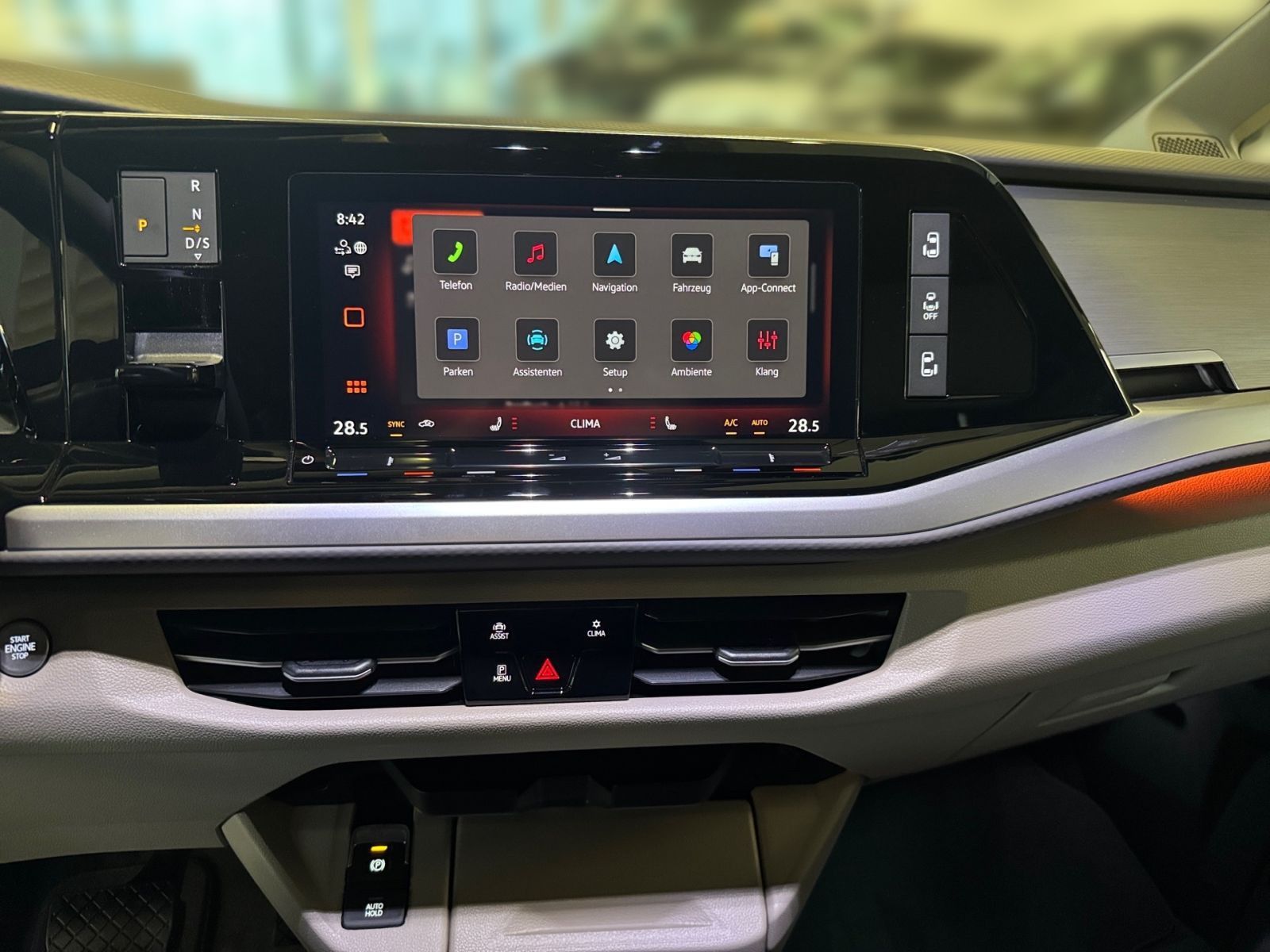 Fahrzeugabbildung Volkswagen Multivan "Edition" 2.0 TDI DSG AHK Head-Up-D.