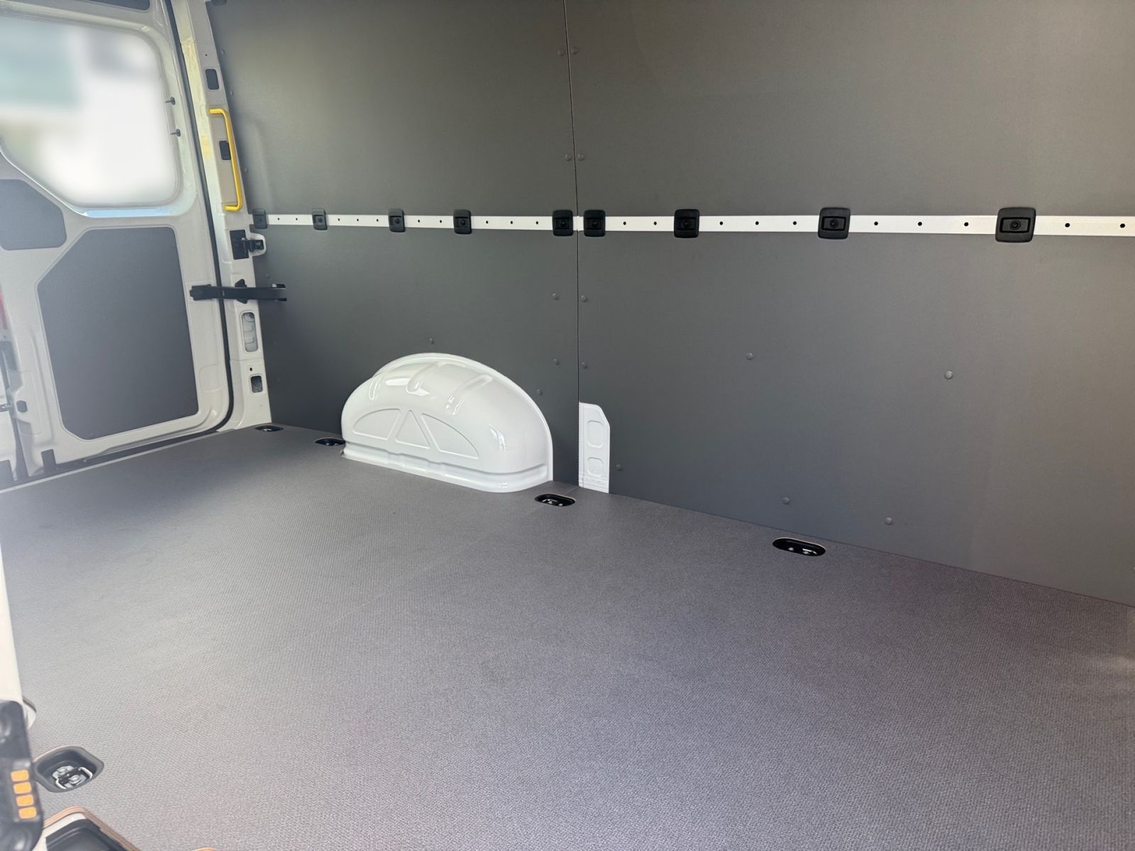 Fahrzeugabbildung Volkswagen Crafter 35 Kasten HD 2.0 TDI Radst. 3640 mm