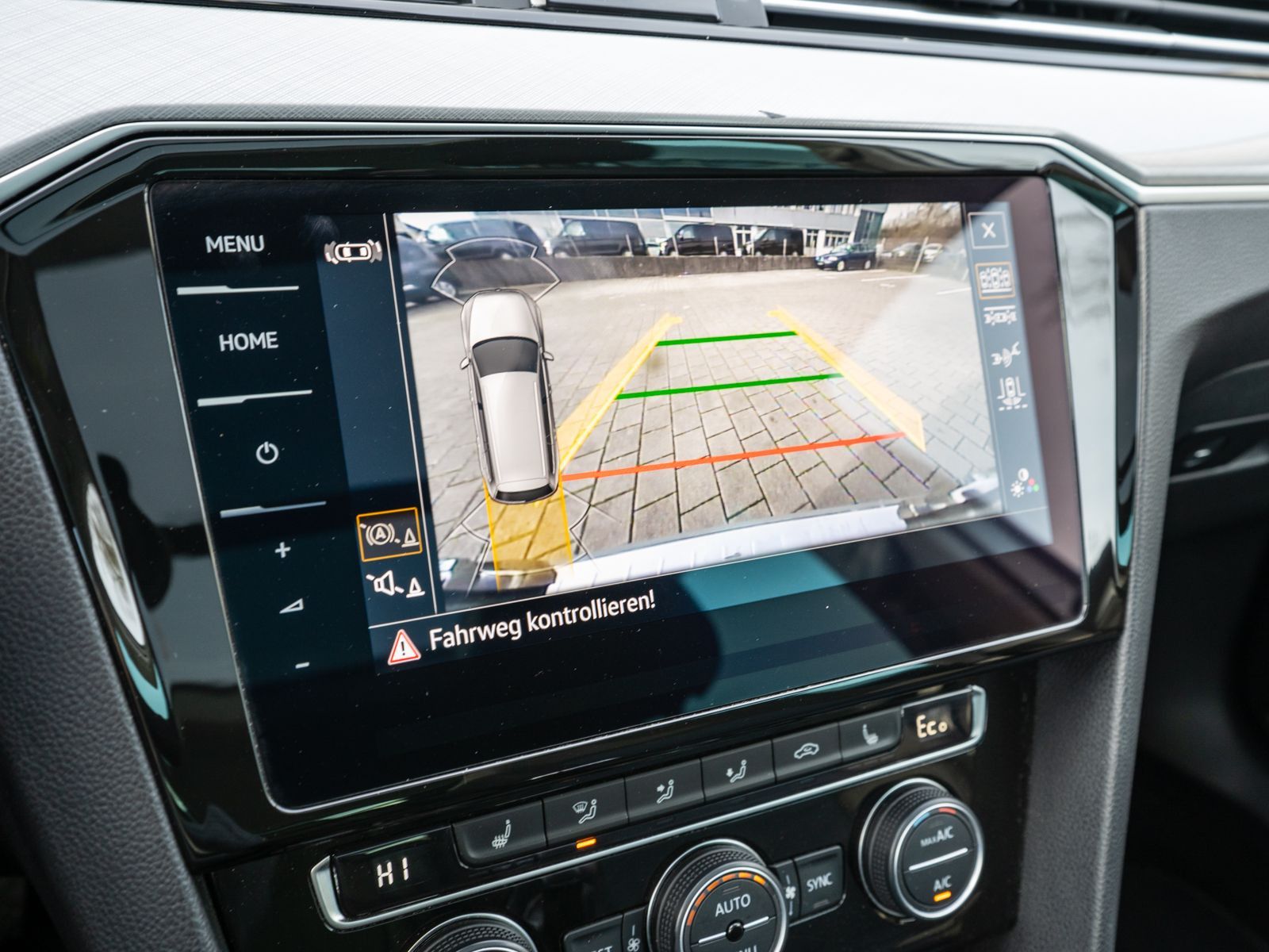 Fahrzeugabbildung Volkswagen Passat Variant GTE 1.4 TSI eHybrid DSG RFK AHK