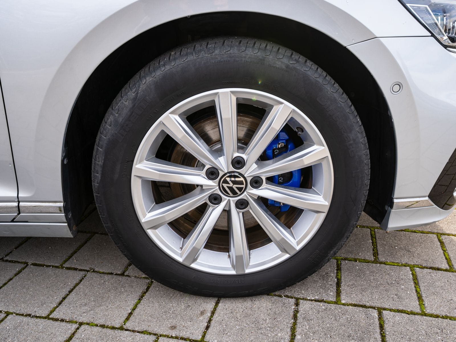 Fahrzeugabbildung Volkswagen Passat Variant GTE 1.4 TSI eHybrid DSG RFK AHK