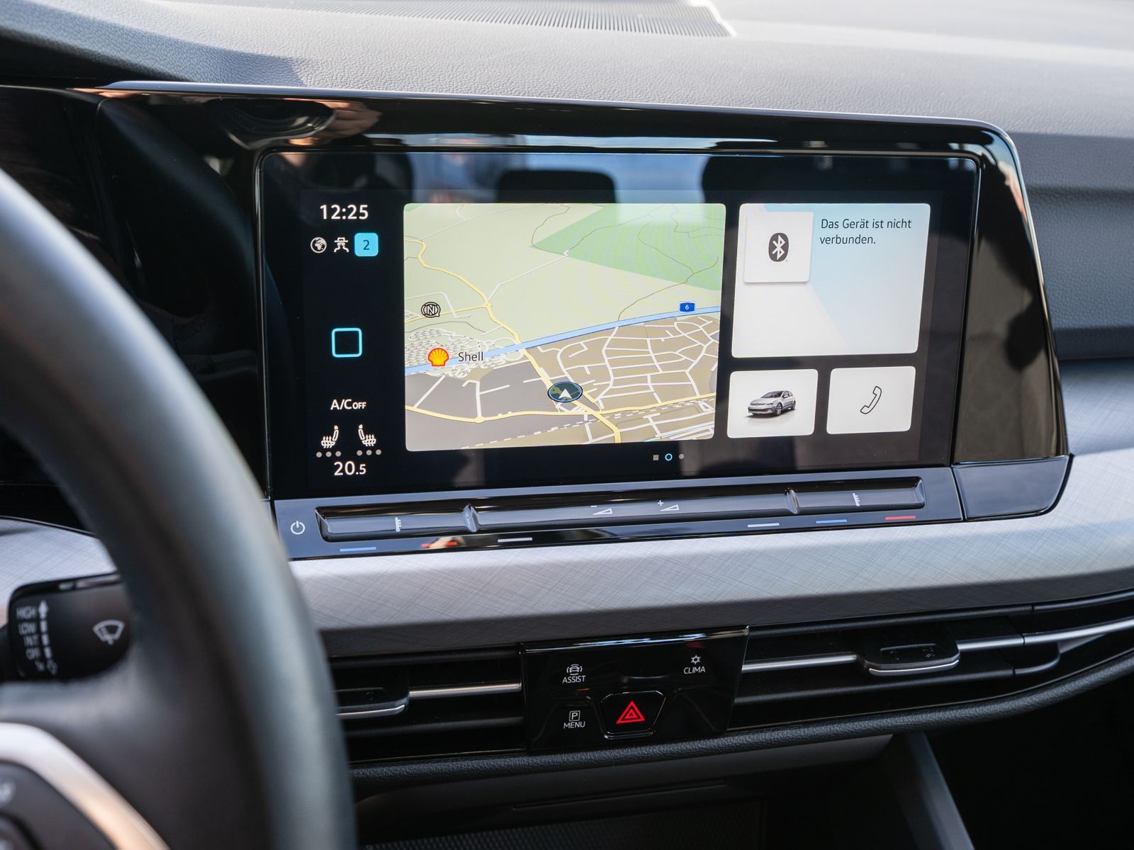 Fahrzeugabbildung Volkswagen Golf Life 1.5TSI LED Navi Klimaautomatik PDC SHZ