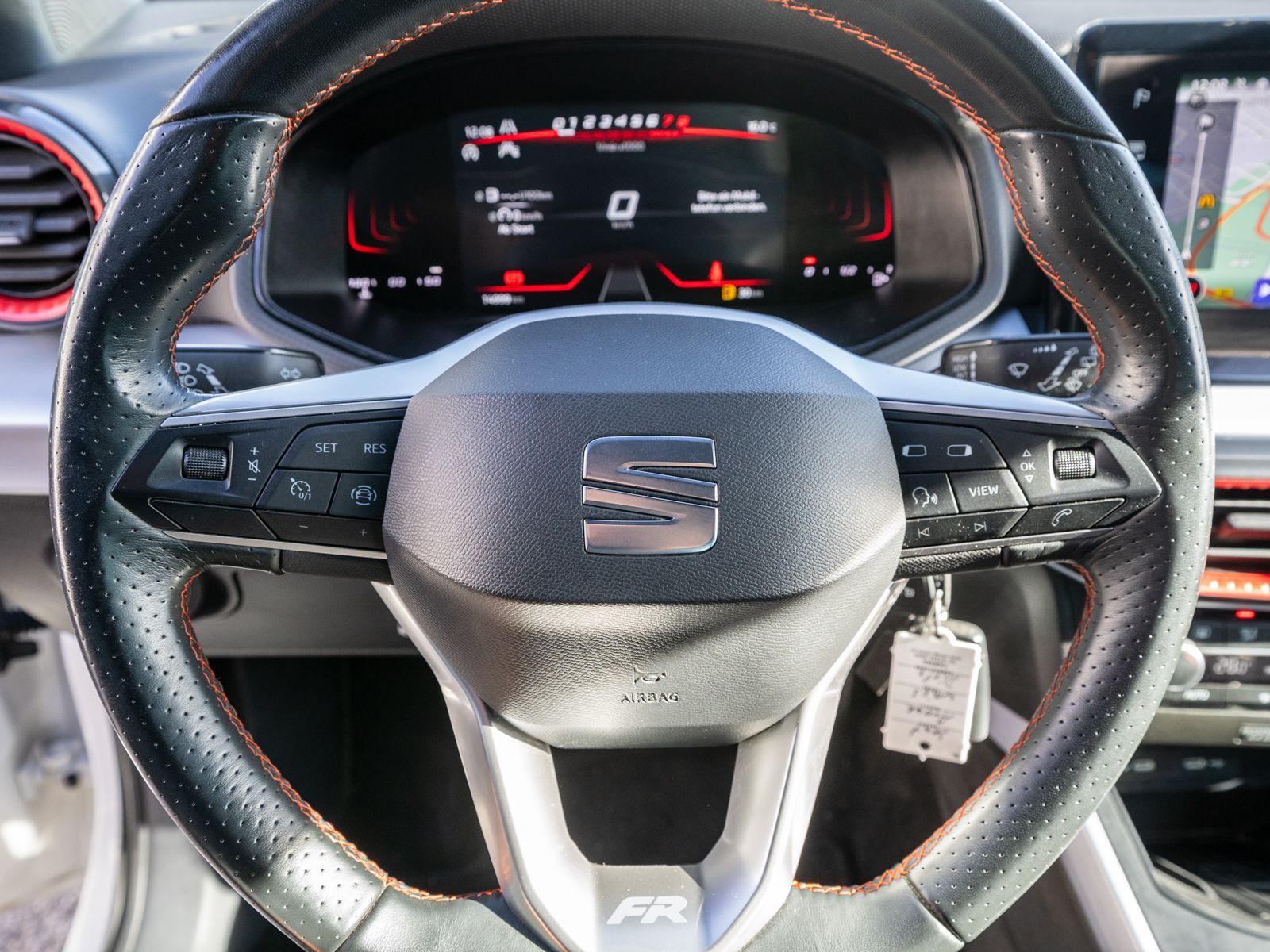 Fahrzeugabbildung SEAT Arona FR-Line 1.0 TSI LED Navi PDC RFK Full Link