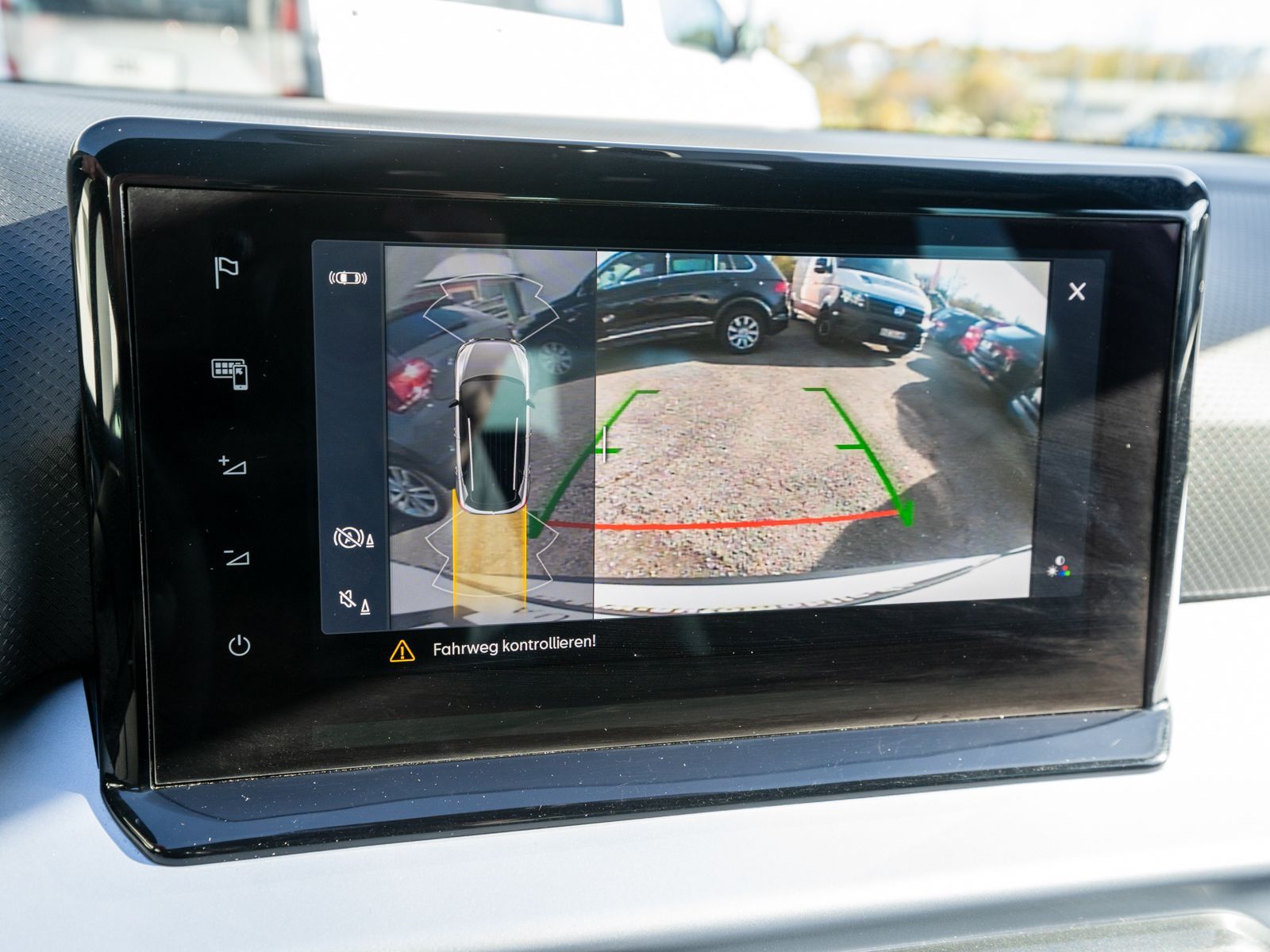 Fahrzeugabbildung SEAT Arona FR-Line 1.0 TSI LED Navi PDC RFK Full Link