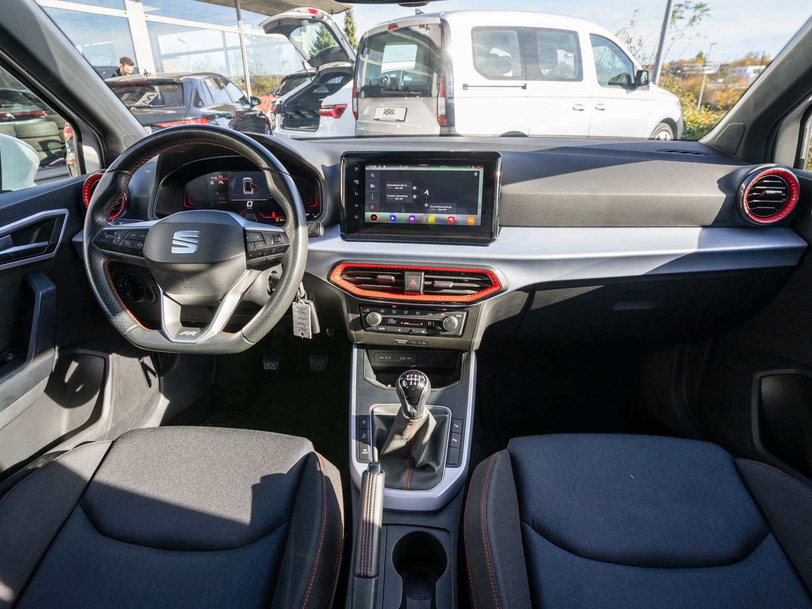 Fahrzeugabbildung SEAT Arona FR-Line 1.0 TSI LED Navi PDC RFK Full Link