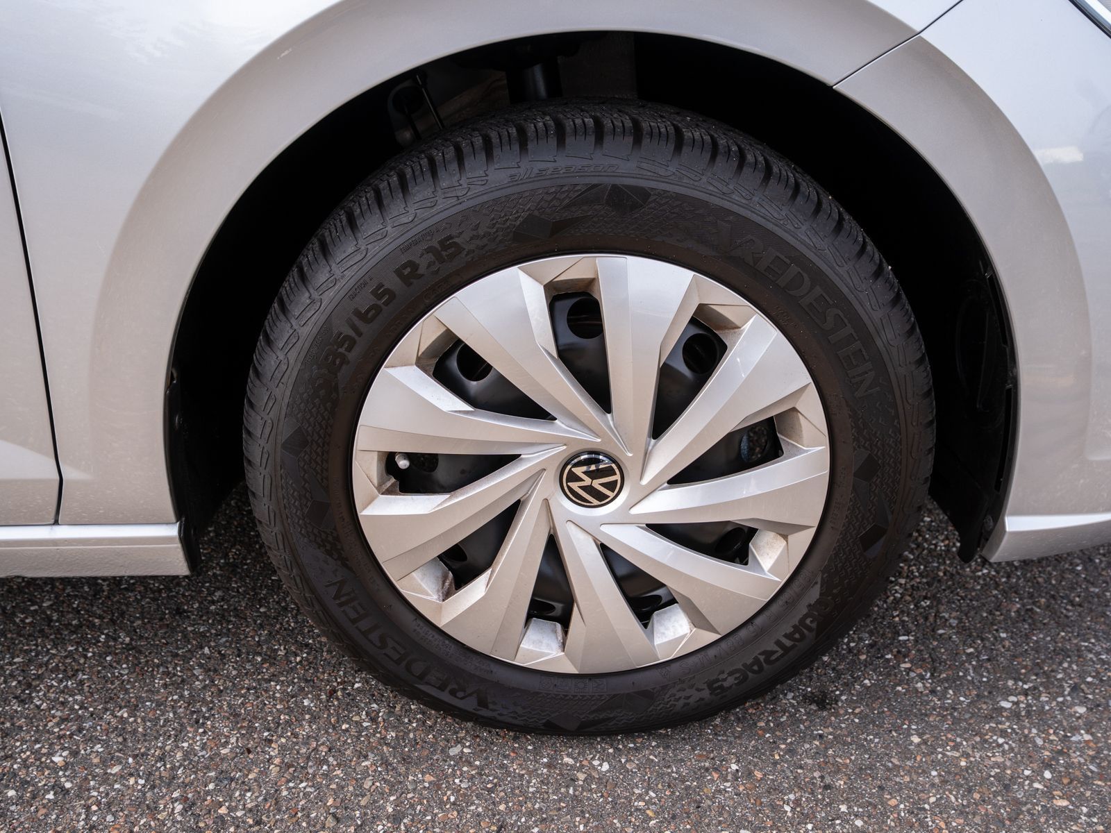 Fahrzeugabbildung Volkswagen Polo Life 1.0 TSI DSG LED Klimaanlage PDC