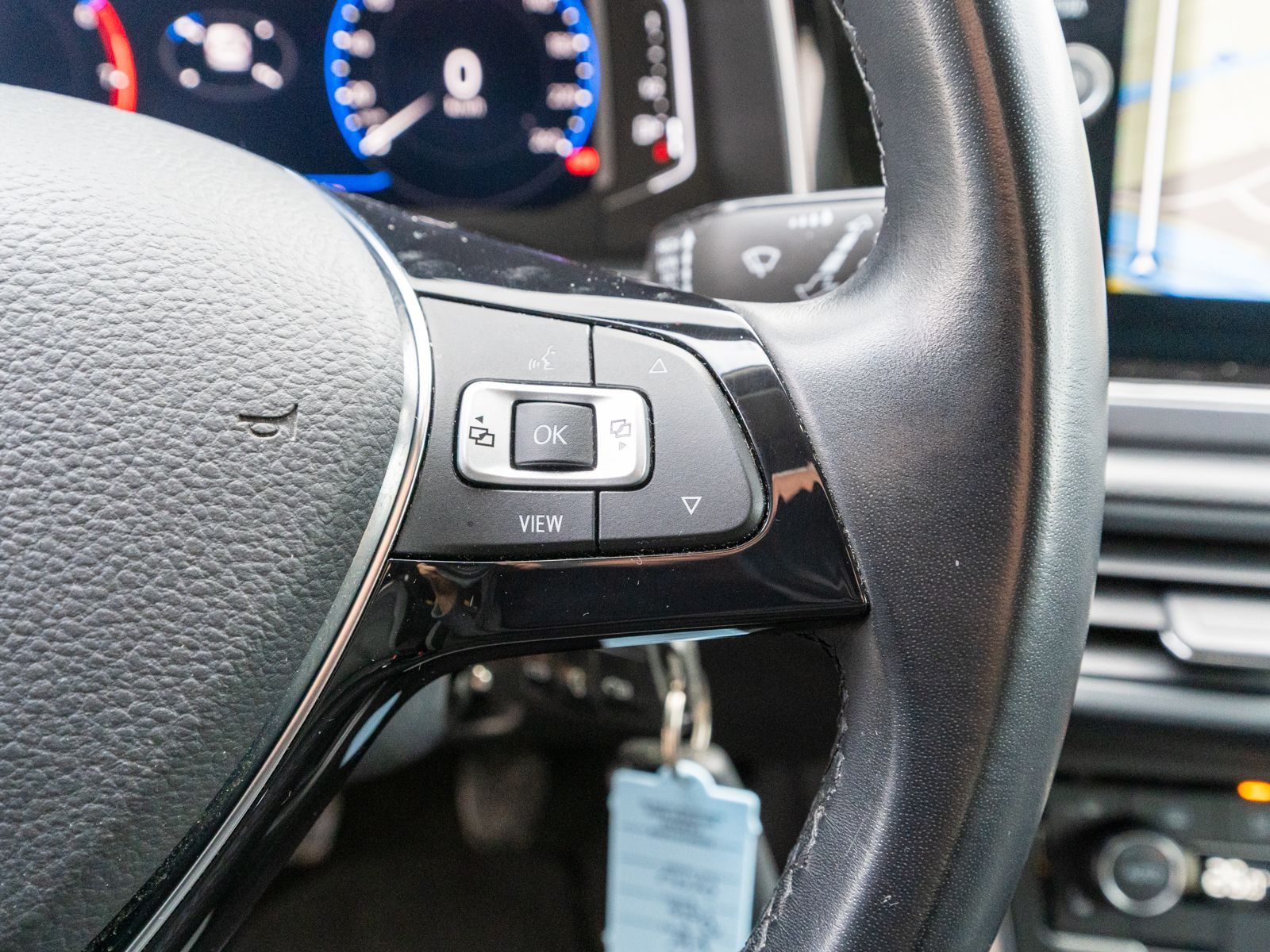 Fahrzeugabbildung Volkswagen Polo Highline 1.0 TSI LED NAVI RFK PDC SHZ