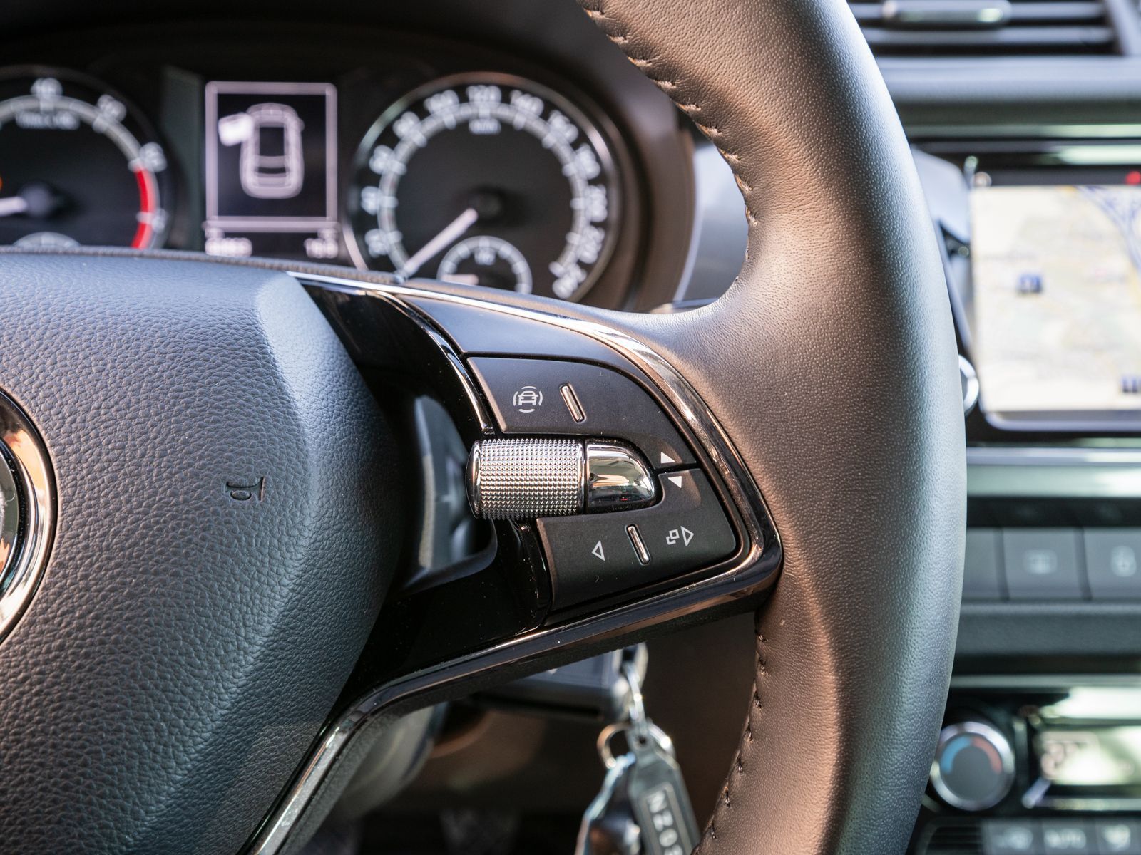 Fahrzeugabbildung SKODA Fabia Combi Clever Best of 1.0TSI LED NAVI SHZ