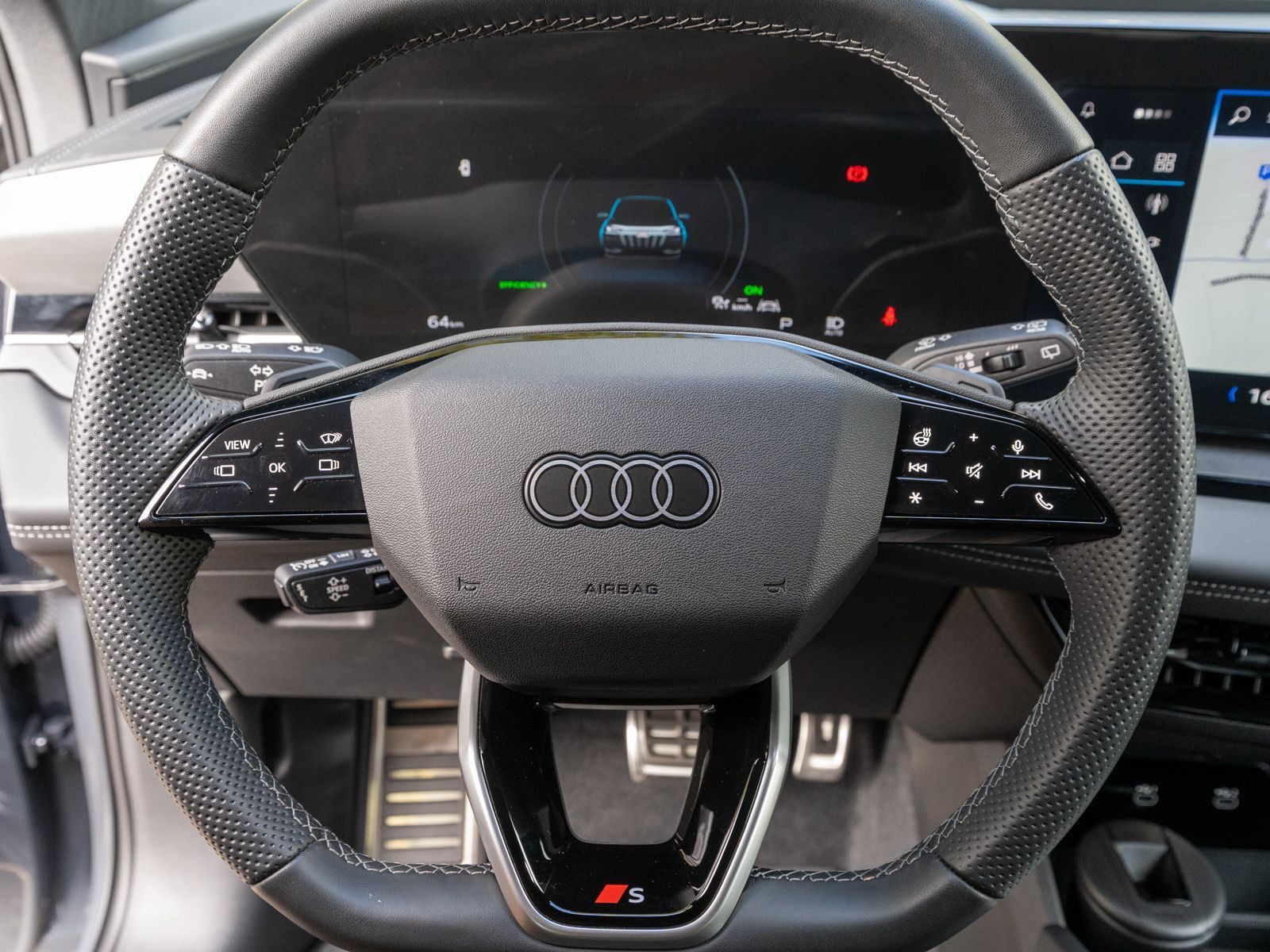 Fahrzeugabbildung Audi Q6 e-tron performance NAVI 360° AHK B&O HUD LED