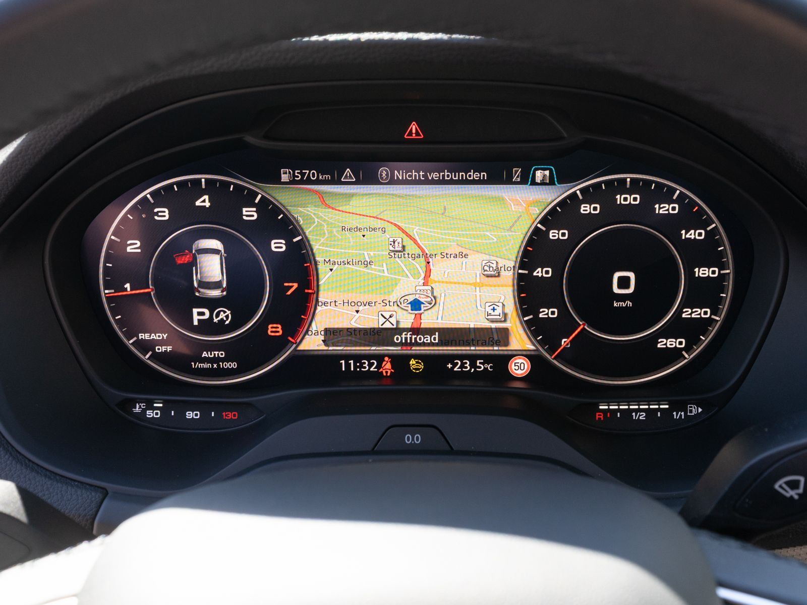Fahrzeugabbildung Audi Q2 advanced 35TFSI NAVI LED RFK ACC LEDER VC