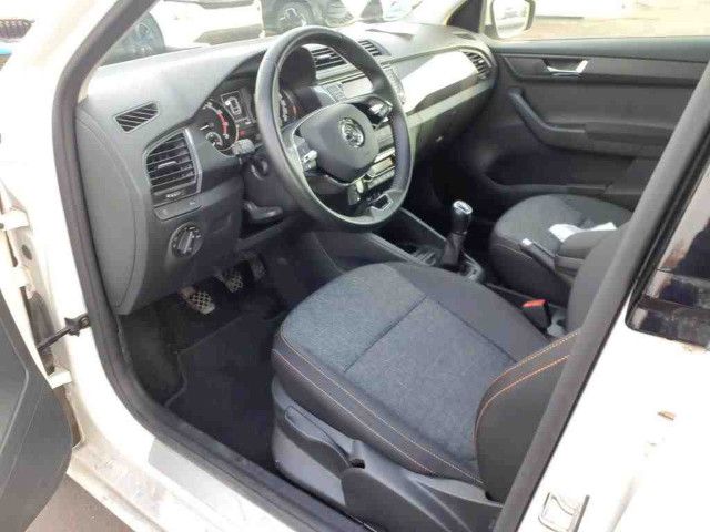 Fahrzeugabbildung SKODA Fabia Combi Best of Clever 1.0 TSI LED Navi PDC