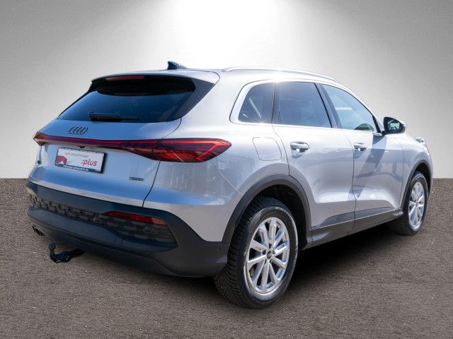 Fahrzeugabbildung Audi Q5 SUV TDI quattr NAVI LED PANO AHK LEDER RFK VC