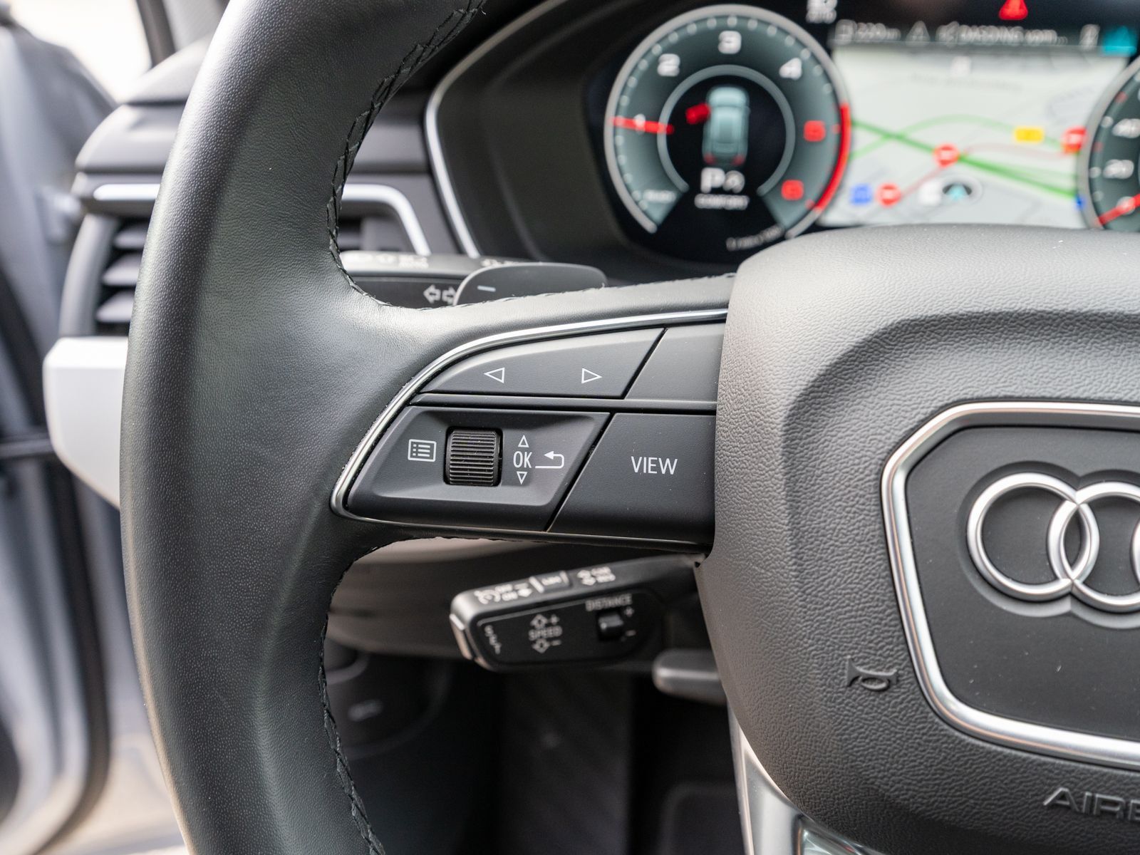 Fahrzeugabbildung Audi A4 Avant 40TDI Stronic NAVI LED ACC RFK VC