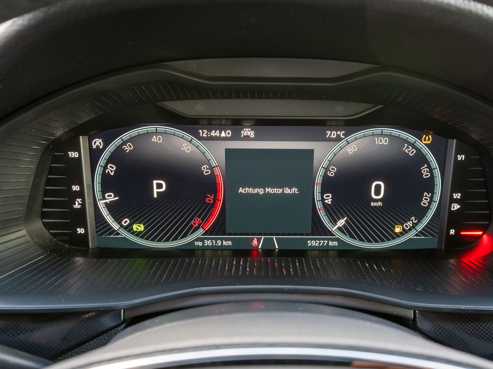 Fahrzeugabbildung SKODA Kamiq Style 1.5 TSI DSG LED Navi PDC ACC SHZ AHK