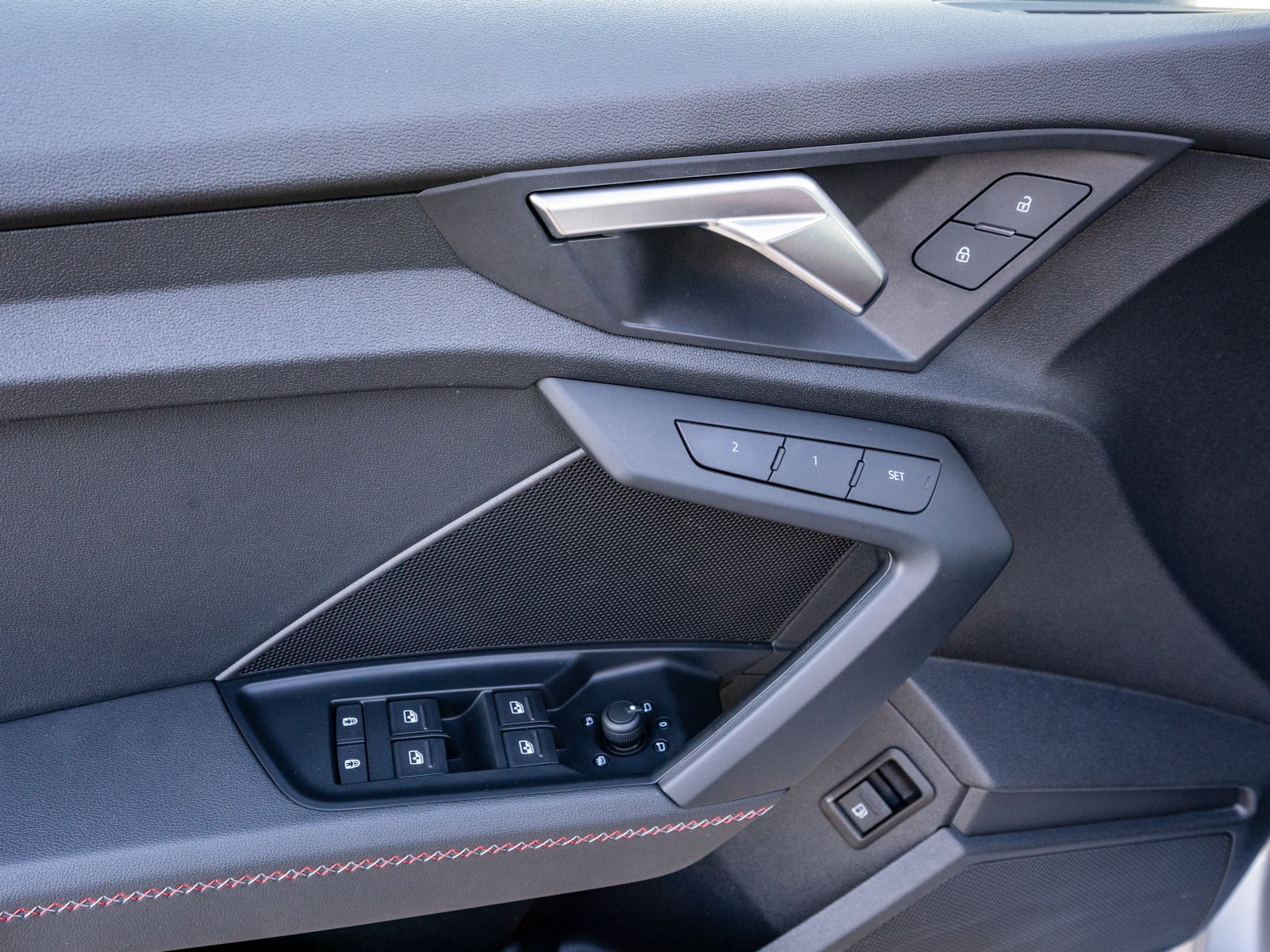 Fahrzeugabbildung Audi A3 Sportback S line 40TFSI e Stroni Navi RFK AHK