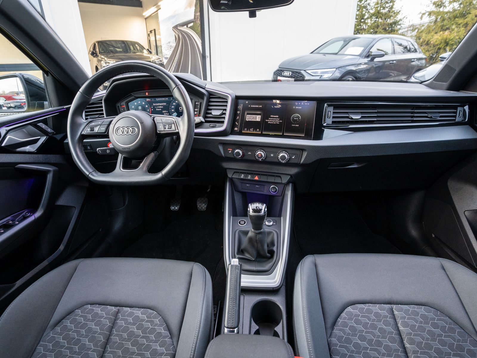 Fahrzeugabbildung Audi A1 Sportback S line 30TFSI LED PDC SHZ