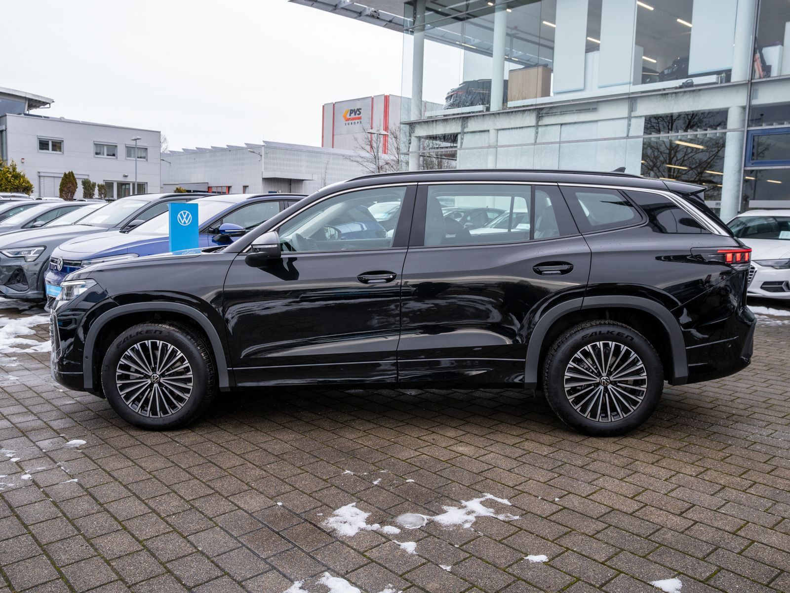 Fahrzeugabbildung Volkswagen Tayron Life 2.0 TDI 4M DSG LED Navi 360° 7-S AHK