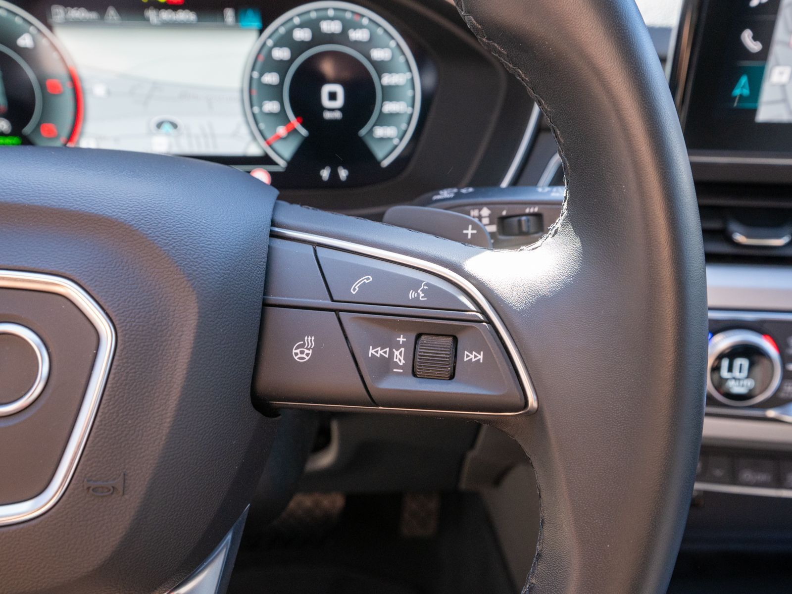 Fahrzeugabbildung Audi A4 allroad quattro 40TDI NAVI LED STANDHZ PANO