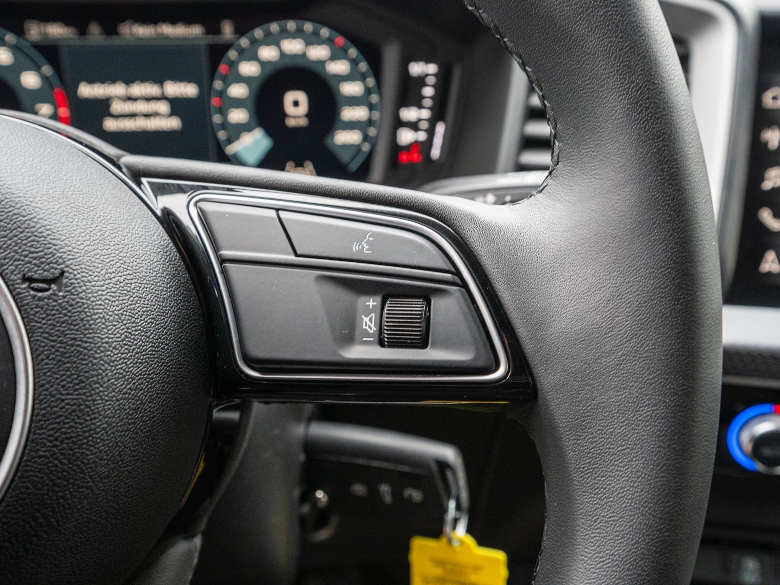 Fahrzeugabbildung Audi A1 Sportback advanced 30TFSI KLIMA SHZ PDC GRA