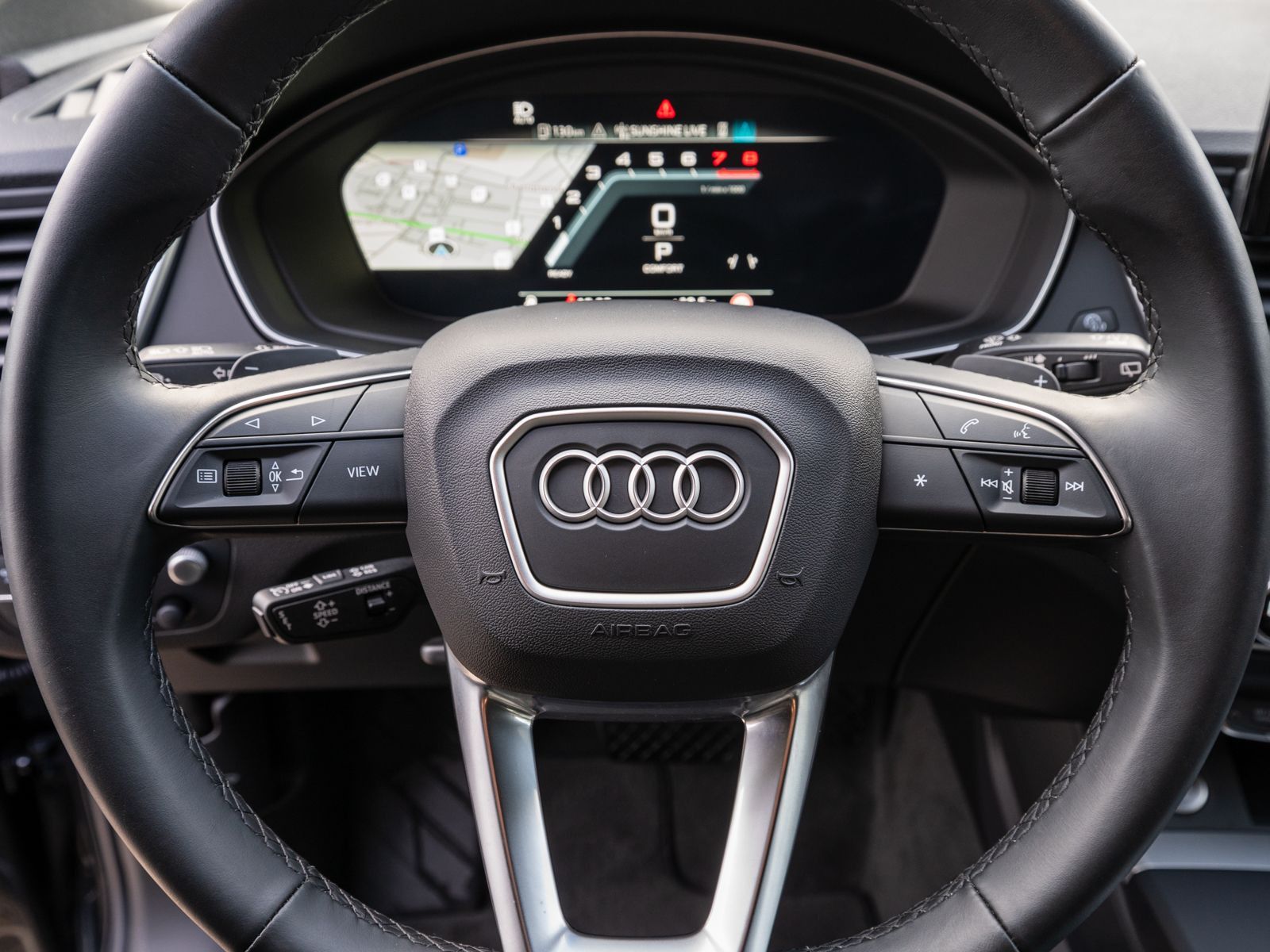 Fahrzeugabbildung Audi Q5 Sportback 45TFSI quattro NAVI MATRIX AHK 360°