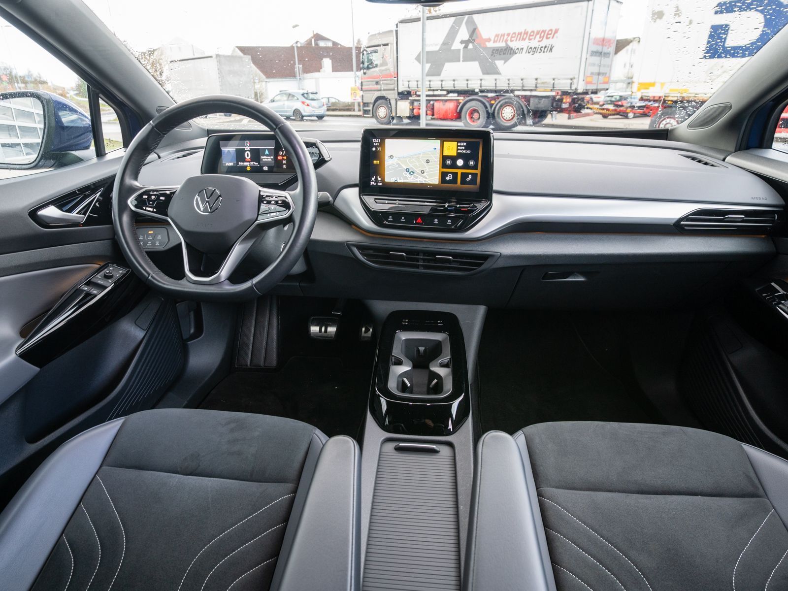 Fahrzeugabbildung Volkswagen ID.4 Pro Performance LED Navi RFK Wärmepumpe AHK