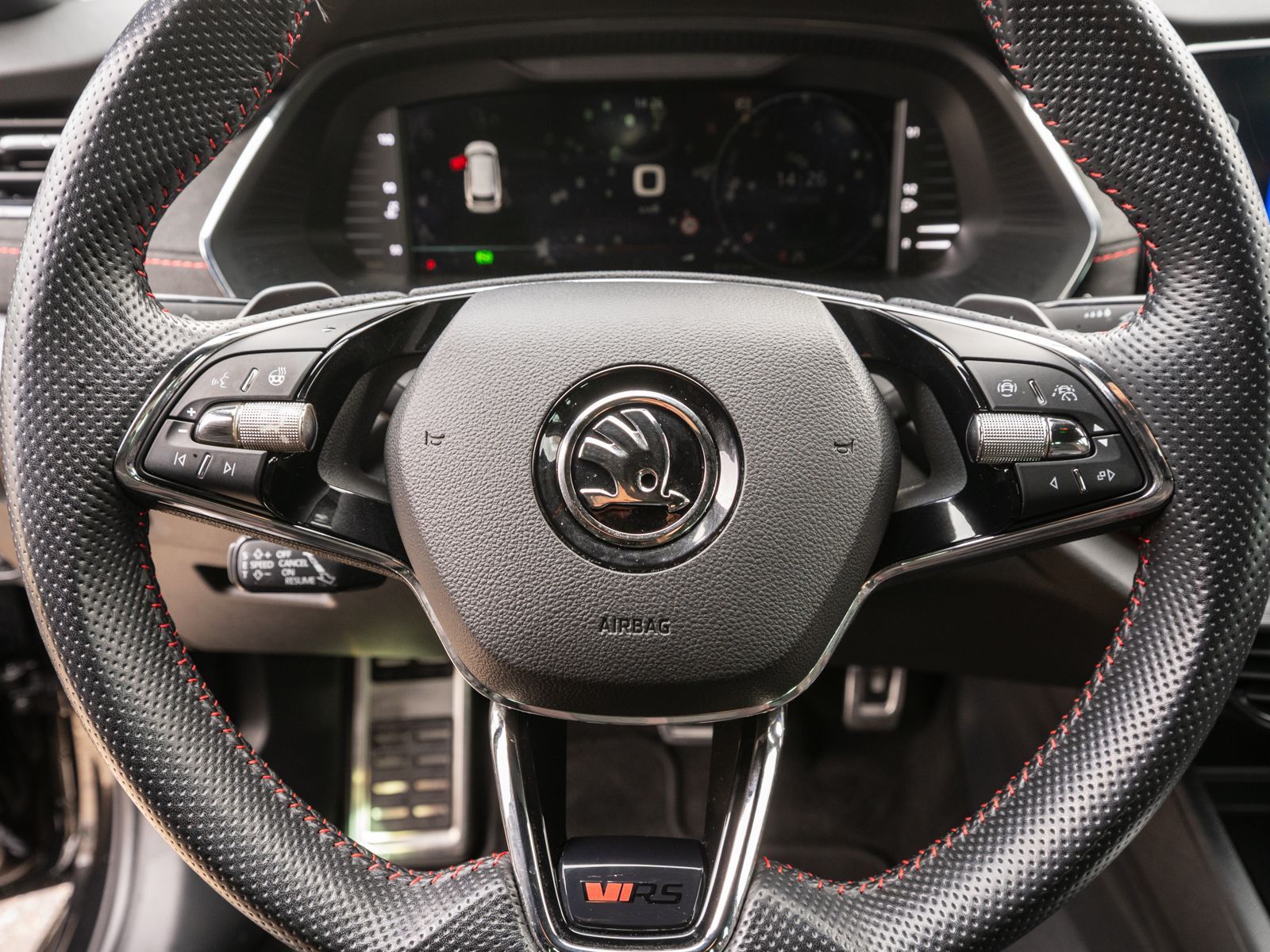 Fahrzeugabbildung SKODA Octavia Combi RS 4x4 2.0 TDI DSG AHK HUD ACC RFK