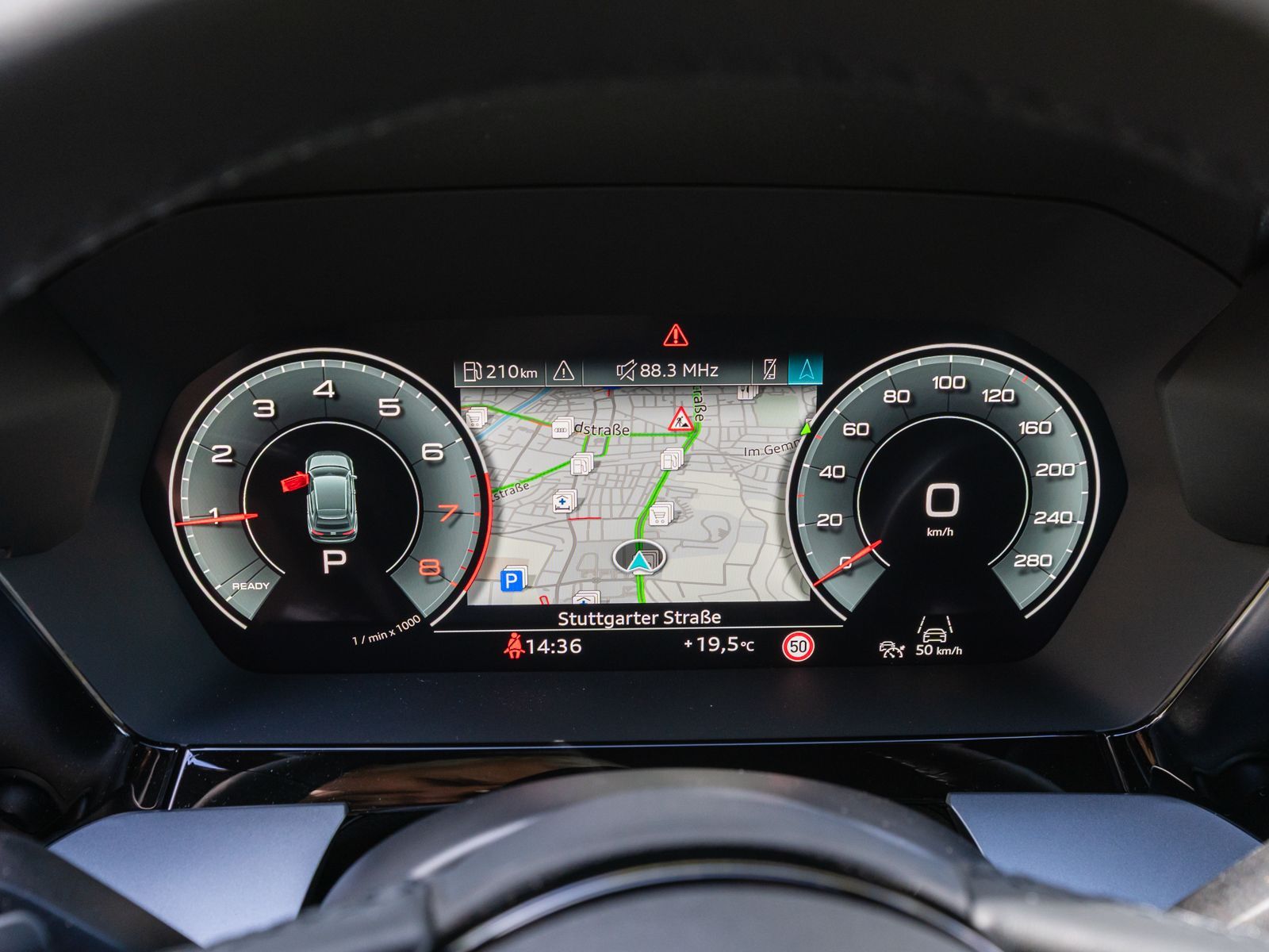 Fahrzeugabbildung Audi A3 Sportback advanced TFSI Rückfahrkamera Navi