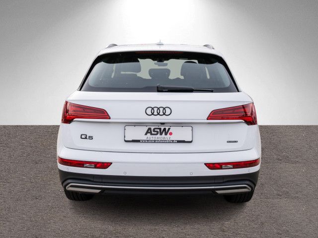 Fahrzeugabbildung Audi Q5 S line 40TDI quattro Stroni LED Navi RFK PANO