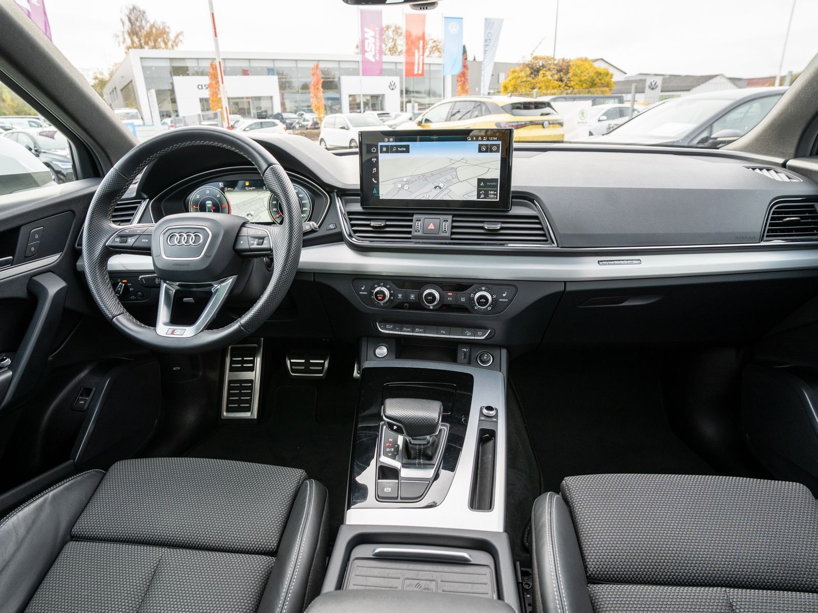 Fahrzeugabbildung Audi Q5 S line 40TDI quattro Stroni LED Navi RFK PANO