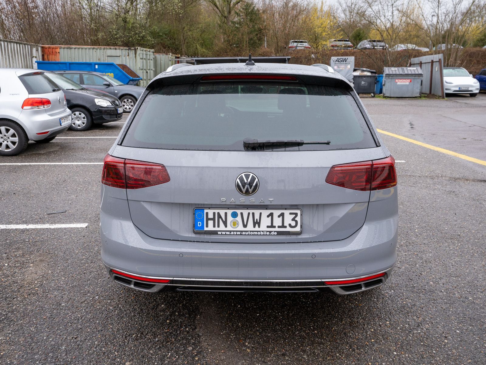 Fahrzeugabbildung Volkswagen Passat Variant R-Line 2.0TDI DSG LED NAVI AHK VC
