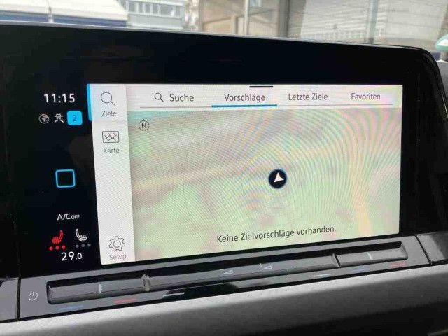 Fahrzeugabbildung Volkswagen Golf Variant Life 2.0 TDI Navi ACC PDC SHZ LED