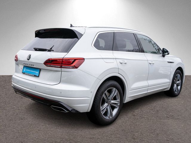 Fahrzeugabbildung Volkswagen Touareg R-Line 3.0TDI 4M tiptronic LEDER ACC AHK