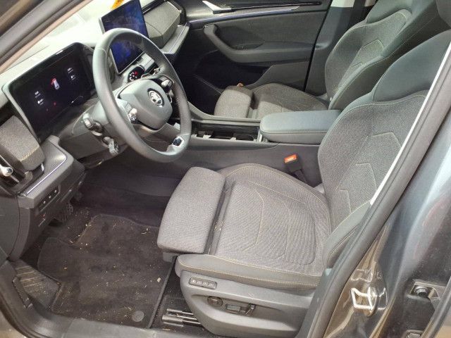 Fahrzeugabbildung SKODA Kodiaq Selection 4x4 2.0TDI DSG LED Nav HUD PANO